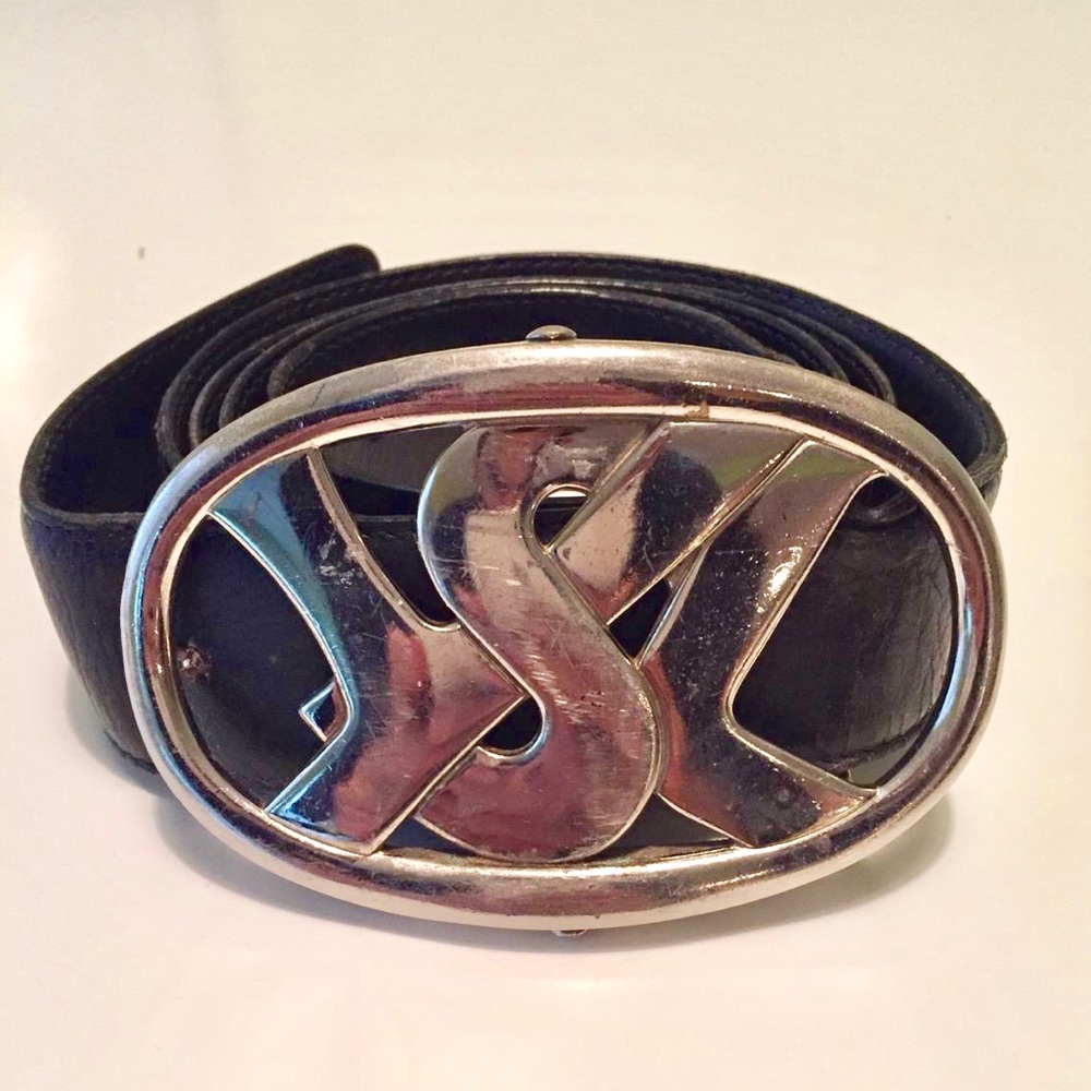 Yves Saint Lauren leather belt